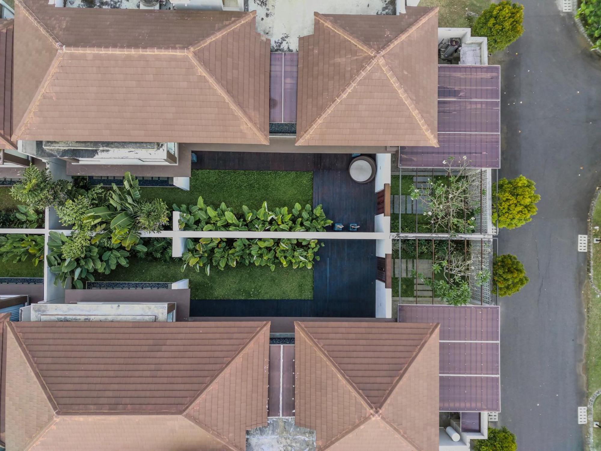 Nivata B2 Ciputra Beach Resort Near Tanah Lot Selemadeg Exterior foto